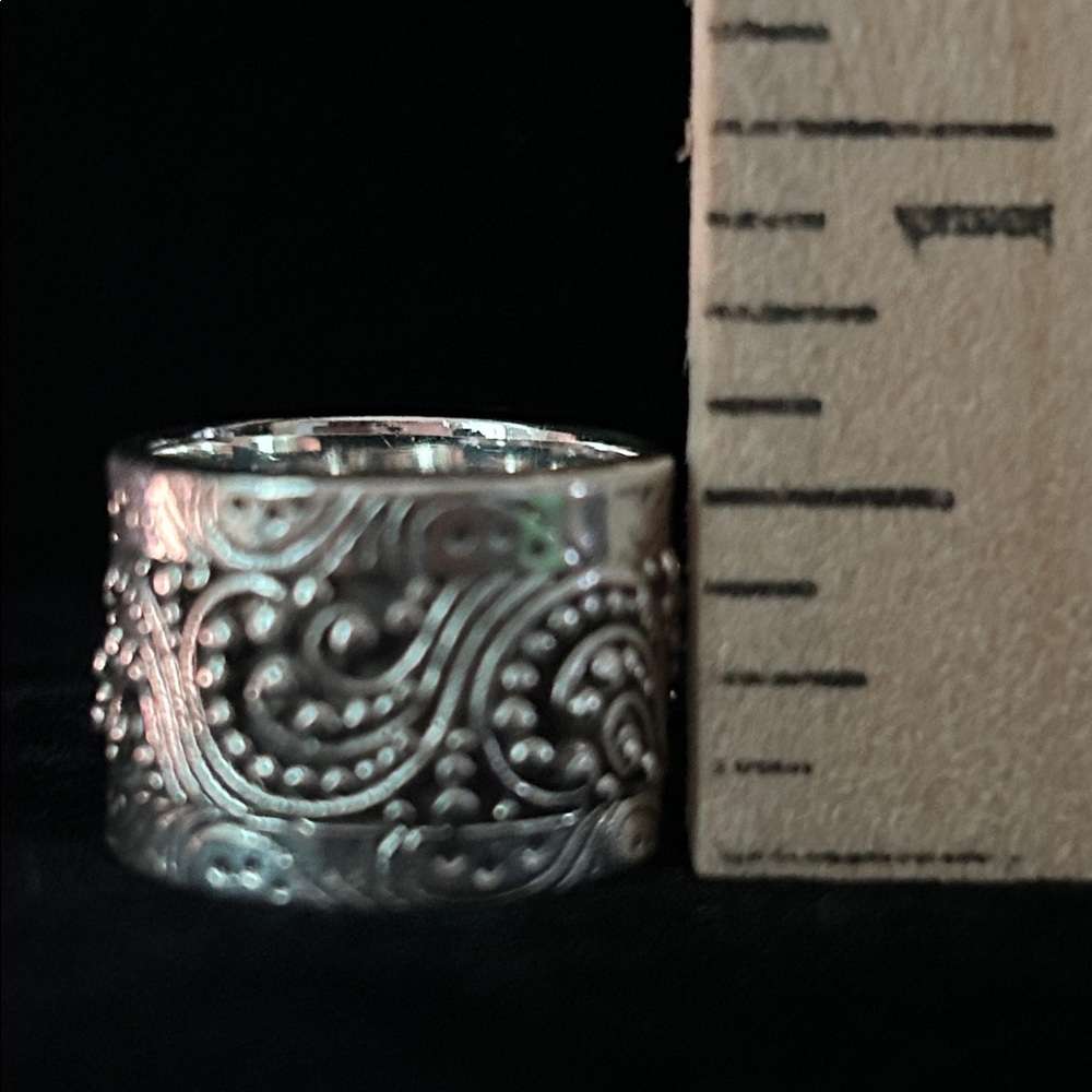 Bali Sterling Band Ring - Picture 3 of 3